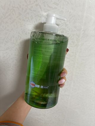 닥터시드 티트리 앤 라임 비건 지성케어 쿨 탈모 샴푸 (1000ml) — 5점을 준 리뷰어가 2024년 4월 올린 사용 사진