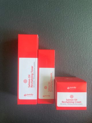 아이앤립 / EYENLIP 아이앤립 연어오일 리바이탈라이징 토너+앰플+크림 3종 세트 — 3점을 준 리뷰어가 2021년 7월 올린 사용 사진