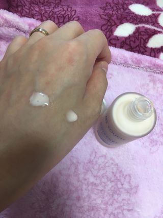 산수시 데포 세럼 수분 물광 비타민 에센스 50ml 기초화장품 — 3.5점을 준 리뷰어가 2021년 7월 올린 사용 사진