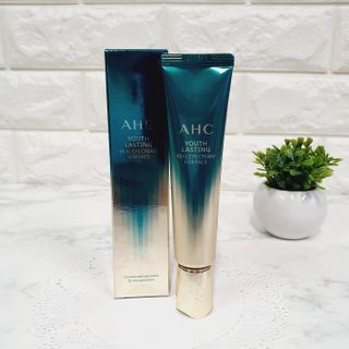 [NEW 탄력유턴 아이크림] AHC 유스 래스팅 리얼 아이크림 포 페이스 — 5점을 준 리뷰어가 2021년 2월 올린 사용 사진