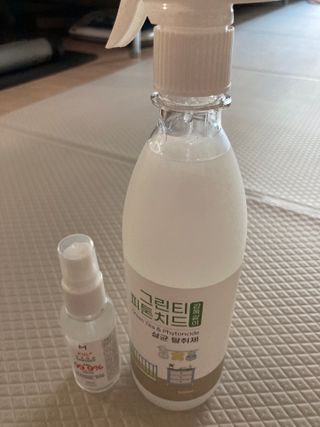 [엠메이데이] 그린티 피톤치드 감쪽같이 500ml + 손소독액 50ml — 4.5점을 준 리뷰어가 2022년 2월 올린 사용 사진