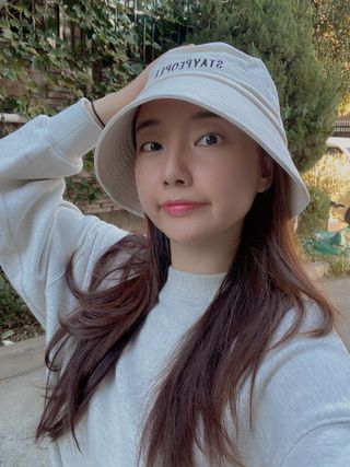 [스테이피플] STAYPEOPLE BUCKET HAT (IVORY) — 5점을 준 리뷰어가 2022년 9월 올린 사용 사진