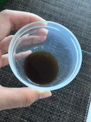 서울약사신협_프리미엄 6년근 홍삼진액_70mlx30포 — 5점을 준 리뷰어가 2021년 3월 올린 사용 사진