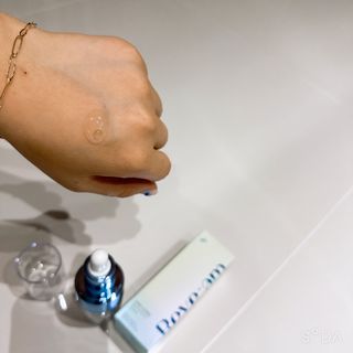 나우 [리브엠] 화해 1등 수분앰플 , 엑소코어 워터풀 텐션 앰플 — 4점을 준 리뷰어가 2023년 6월 올린 사용 사진