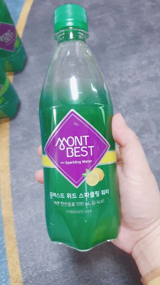 몽베스트 Montbest with Sparkling water Lemon OR Lime 20병(랜덤) — 5점을 준 리뷰어가 2023년 2월 올린 사용 사진
