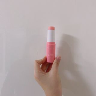 스킨큐어 산다화 카멜리아 안티 링클 멀티밤 — 5점을 준 리뷰어가 2023년 2월 올린 사용 사진