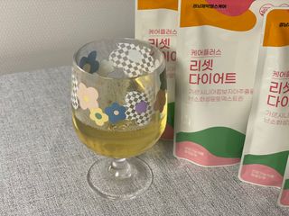 [경남제약헬스케어] 케어플러스 리셋 다이어트 청포도맛 100ml X 5포 (5일분) — 4점을 준 리뷰어가 2023년 3월 올린 사용 사진