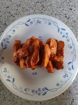 굽네몰 [굽네] 소스가 맛있는 닭가슴살 슬라이스 4종 — 5점을 준 리뷰어가 2021년 4월 올린 사용 사진