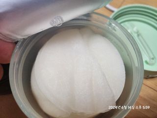 캄프 미스티 포레스트 퍼퓸드 핸드 크림, 향수 핸드 크림 ｜ 캄프 풋귤 플루이드 카밍패드 — 5점을 준 리뷰어가 2024년 6월 올린 사용 사진