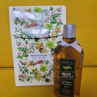 체코 비건화장품 마뉴팍투라 향좋은 천연 맥주샴푸 — 5점을 준 리뷰어가 2022년 5월 올린 사용 사진