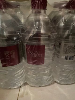 몽베스트 MONTBEST 1L 12입 — 5점을 준 리뷰어가 2022년 4월 올린 사용 사진