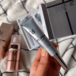 아이디플라코스메틱 아이디 브이로직 프로그램 [마이너스 필링토너+플러스 크림SET] — 4점을 준 리뷰어가 2022년 2월 올린 사용 사진