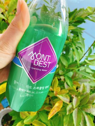 몽베스트 Montbest with Sparkling water Plain 20병 — 5점을 준 리뷰어가 2021년 11월 올린 사용 사진