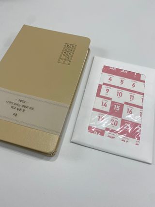 리훈 2023년 하고싶은말다이어리 (세로/정사각 중 택 1, 베이지/블루 중 택 1) — 5점을 준 리뷰어가 2023년 2월 올린 사용 사진