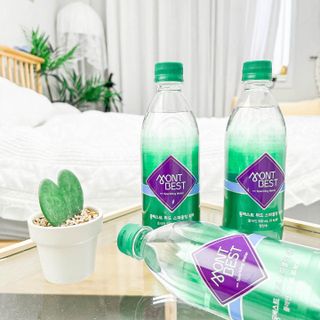 몽베스트 Montbest with Sparkling water Plain 20병 — 5점을 준 리뷰어가 2022년 9월 올린 사용 사진