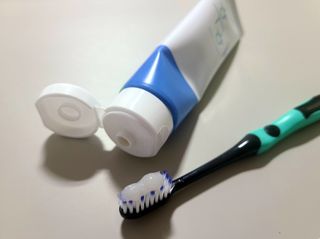 [심폐소생소] 무불소 임산부 천연 치약 — 5점을 준 리뷰어가 2021년 11월 올린 사용 사진