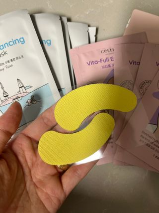 세뚜아(Cettua) [세뚜아] 비타풀 아이 패치 Cettua Vita-Full Eye Patch — 5점을 준 리뷰어가 2023년 8월 올린 사용 사진
