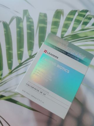리더스코스메틱 리더스 카밍 바이오틱스 퀵 수딩 패드 — 5점을 준 리뷰어가 2022년 8월 올린 사용 사진