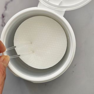 산다화 비타민씨 화이트닝 토너 패드 — 5점을 준 리뷰어가 2023년 5월 올린 사용 사진