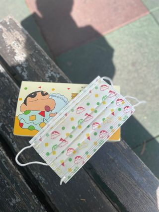 [숨그림] 덴탈마스크 짱구 우리아이 그리고 내가 쓰는 믿을수있는 케릭터 마스크 — 5점을 준 리뷰어가 2021년 10월 올린 사용 사진