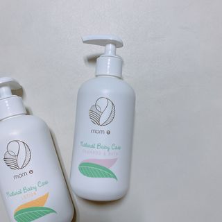 mom e 맘이 내추럴 베이비 케어 샴푸앤바스+로션 — 5점을 준 리뷰어가 2021년 1월 올린 사용 사진