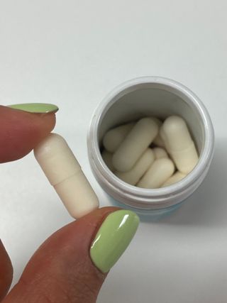 메디타민 인체유래 비피더스 포스트 프로바이오틱스 — 5점을 준 리뷰어가 2021년 4월 올린 사용 사진