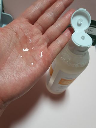 나나스킨 캐모마일아쿠아수딩토너 — 5점을 준 리뷰어가 2021년 5월 올린 사용 사진