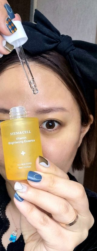 체르엠 스템앤셀 비타민 브라이트닝 에센스 30ml 1개 — 5점을 준 리뷰어가 2021년 12월 올린 사용 사진
