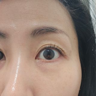 더소설 소설 블랙아이래쉬 세럼 10g(SOSEOL BLACK EYELASH SERUM 10g) — 4점을 준 리뷰어가 2023년 12월 올린 사용 사진