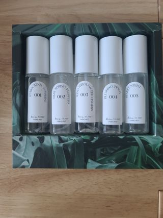 디어포레스트 [5개세트] 숲속의 하루 패브릭미스트 (섬유향수/ 룸스프레이) 50ml 5개 — 1점을 준 리뷰어가 2022년 10월 올린 사용 사진