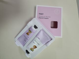 파시 FASCY 高保湿ハンドクリーム40ml+80ml セット — 5점을 준 리뷰어가 2021년 7월 올린 사용 사진