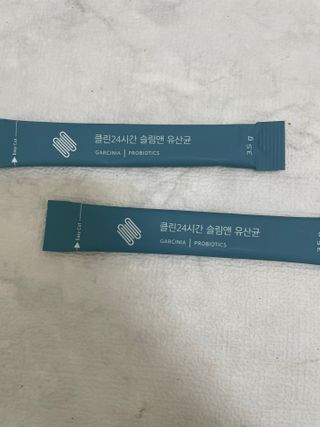클린24시간 슬림앤유산균 1박스 (3.5g X 15포) — 4점을 준 리뷰어가 2023년 5월 올린 사용 사진