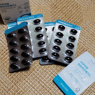 메디포스트 모비타 아쿠아셀 엔초비오메가3 60캡슐 — 5점을 준 리뷰어가 2022년 12월 올린 사용 사진