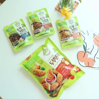 [풀무원] 식물성고기_두부크럼블덮밥소스3종, 두부텐더 — 5점을 준 리뷰어가 2021년 4월 올린 사용 사진
