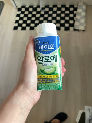 LIVE 매일바이오 알로에 드링킹 요거트 — 4.5점을 준 리뷰어가 2022년 4월 올린 사용 사진