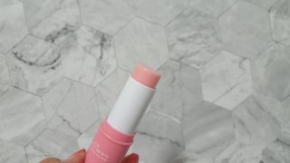 스킨큐어 산다화 카멜리아 안티 링클 멀티밤 — 4.5점을 준 리뷰어가 2022년 4월 올린 사용 사진