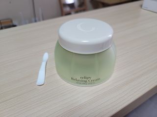 카오리온코스메틱스 사카로미세스와 시카의 만남        릴리피 릴렉싱 크림 진정한 탄력을 경험해보세요 — 5점을 준 리뷰어가 2021년 5월 올린 사용 사진