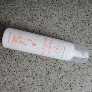MF프리 [닥터문] 유산균 락토케어 질경초 여성청결제 200ml (폼타입) — 5점을 준 리뷰어가 2022년 7월 올린 사용 사진