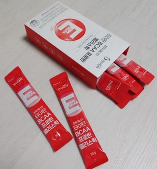 인디닥터 면역 생생 핑크 이뮨 젤리 + 타이탄 BCAA 프로틴 젤리스틱 — 5점을 준 리뷰어가 2022년 4월 올린 사용 사진