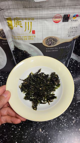 광천우리맛김 우리집밥도둑 맛있는광천김 우리김자반 50g 5봉 — 5점을 준 리뷰어가 2021년 10월 올린 사용 사진