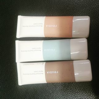 [후르디아] 끈적임 없는 착한성분 비건  핸드크림 3종 — 5점을 준 리뷰어가 2021년 1월 올린 사용 사진