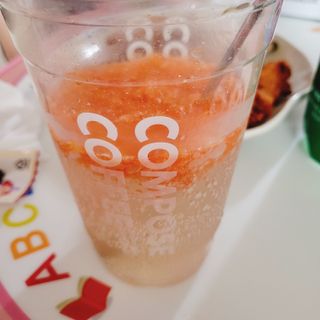 몽베스트 Montbest with Sparkling water Plain 20병 — 5점을 준 리뷰어가 2022년 7월 올린 사용 사진