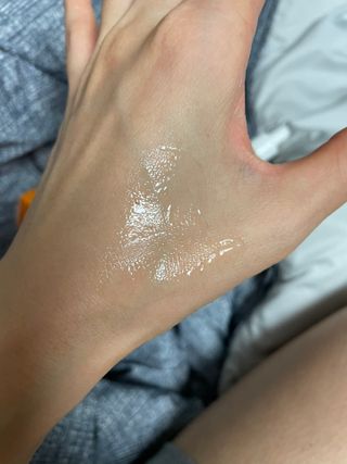 체르엠 스템앤셀 비타민 브라이트닝 에센스 30ml 1개 — 5점을 준 리뷰어가 2021년 9월 올린 사용 사진
