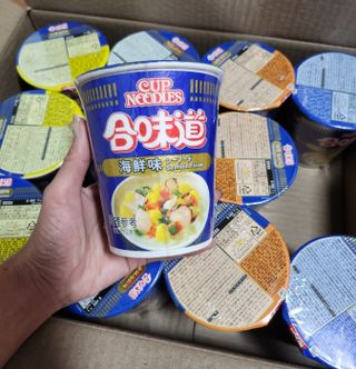 NISSIN 닛신 컵누들  4종 - 씨푸드오리지날, 씨푸드 스파이시, 씨푸드 커리, 씨푸드 XO소스 — 4점을 준 리뷰어가 2022년 12월 올린 사용 사진