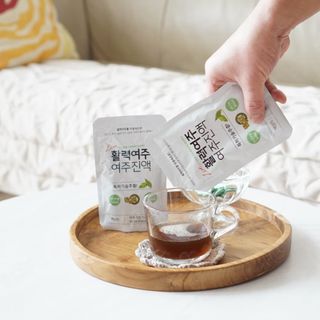 참유원 특허제조 활력 여주진액 여주즙 50포 — 5점을 준 리뷰어가 2022년 1월 올린 사용 사진