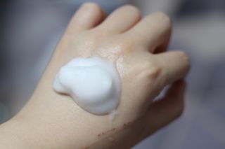 아이디플라코스메틱 아이디 브이로직 마이너스 필링 토너 110ml — 5점을 준 리뷰어가 2022년 1월 올린 사용 사진