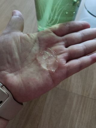프리 [닥터문] 프리미엄 알로에베라 시카 수딩젤 1000ml — 5점을 준 리뷰어가 2024년 8월 올린 사용 사진