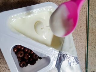 매일바이오 토핑요거트 — 5점을 준 리뷰어가 2021년 6월 올린 사용 사진