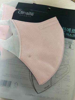 끌린에르 스포츠 귀편한 새부리형 마스크 (뉴컬러포함) — 5점을 준 리뷰어가 2022년 5월 올린 사용 사진