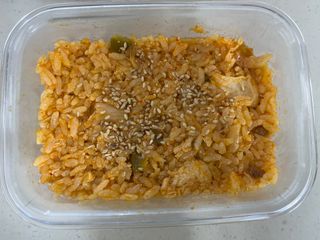 [푸딩팩토리] 요잇조잇 닭갈비 닭가슴살/김치 닭가슴살 곤약볶음밥 2종 (김치볶음밥 2개 닭갈비 볶음밥 1개) — 5점을 준 리뷰어가 2022년 7월 올린 사용 사진
